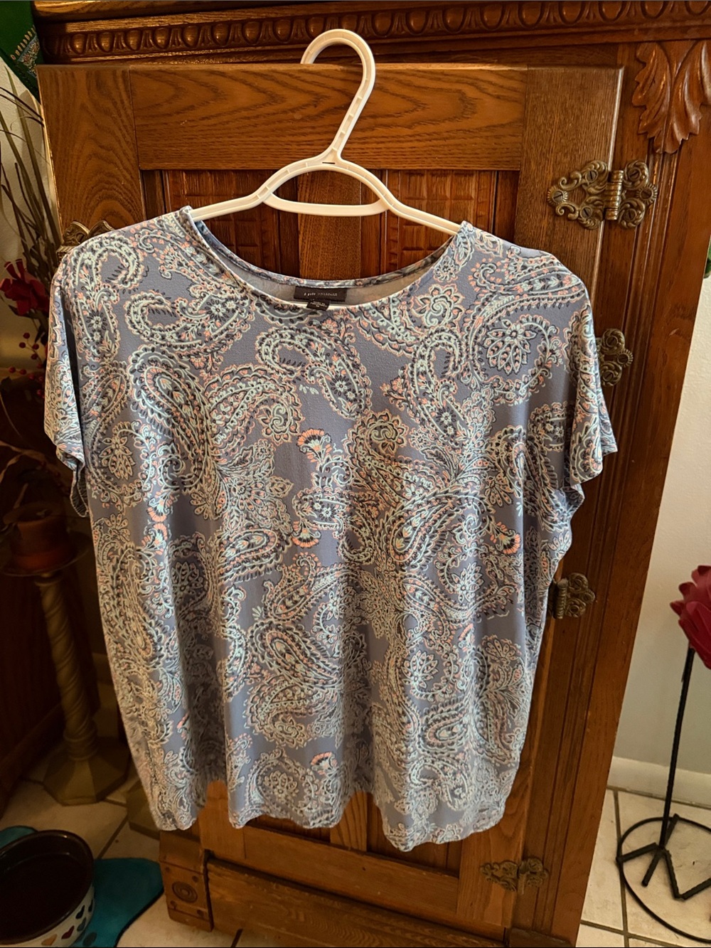J. Jill Light Blue Paisley Short Sleeve Tee